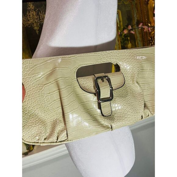 Apt 9 cream croc handbag - Picture 2 of 6